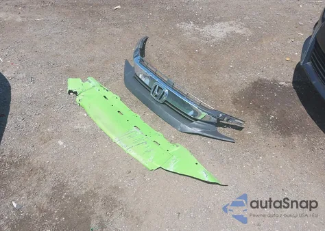 2016 Honda Civic Touring z USA, uszkodzony, nr VIN 2HGFC3B96GH358001